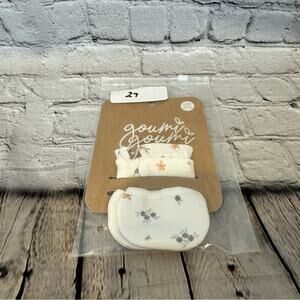 Goumi Floral Baby Mittens